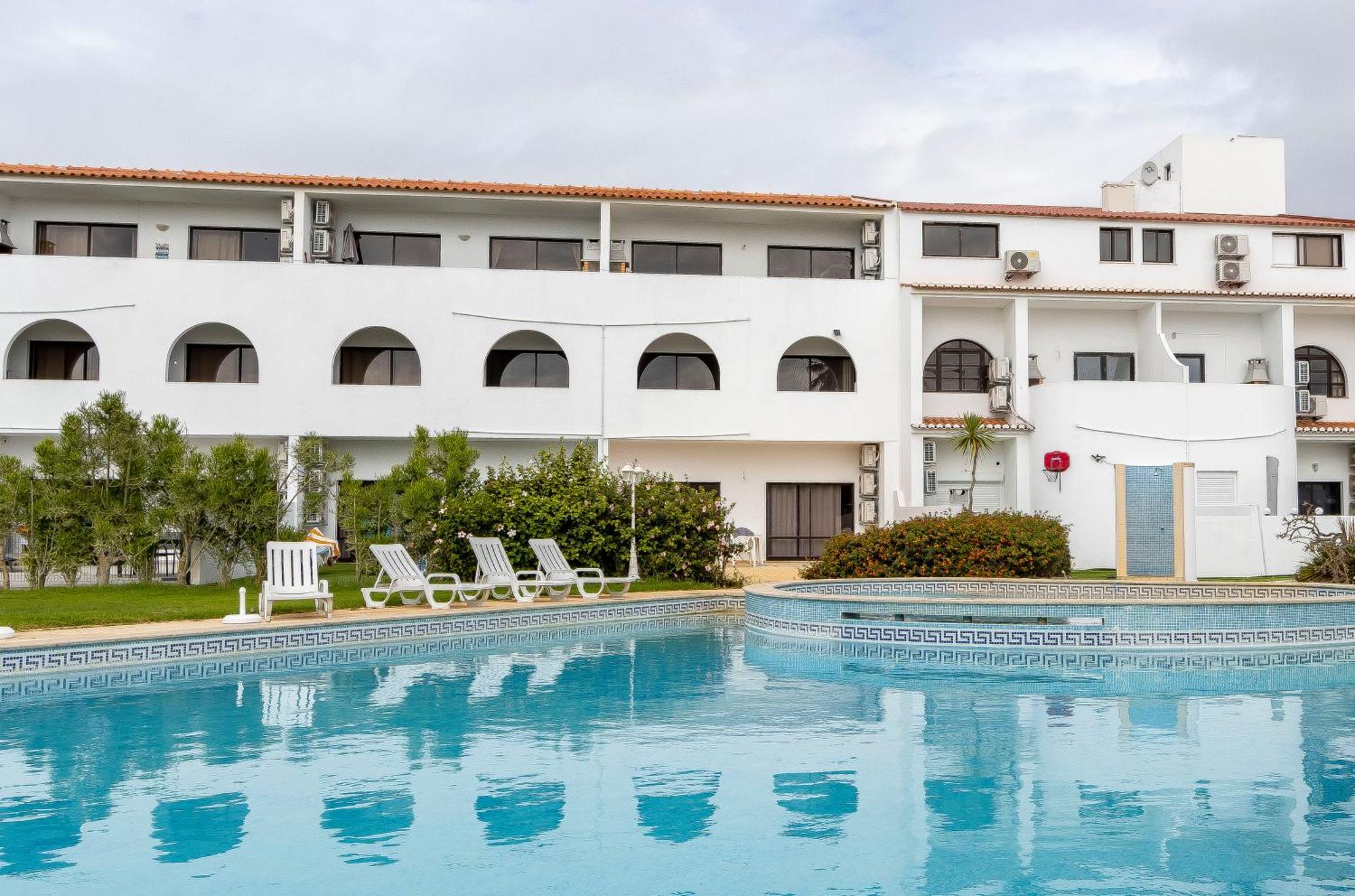 3 Minutes To The Beach, 2 Bedroom Amazing Apt With Balcony, Bbq Grill And Pool ซาเกรส ภายนอก รูปภาพ
